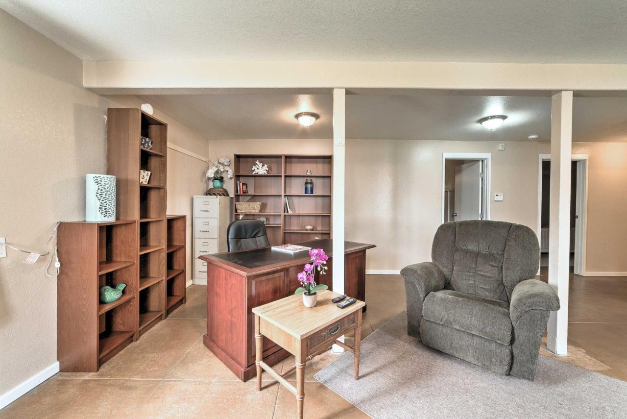 Hawaiian Hideaway With Yard Less Than 2 Miles To Hilo Bay! 외부 사진